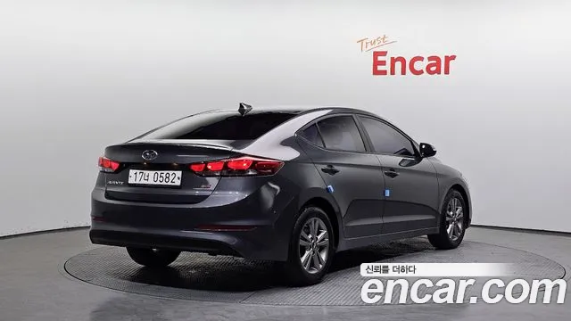 Hyundai AVANTE 2017 — фото 2