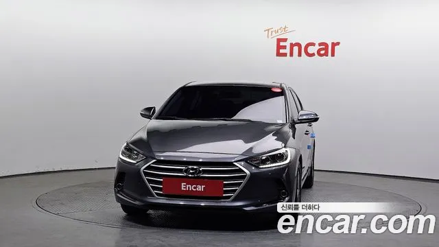 Hyundai AVANTE 2017 — фото 3