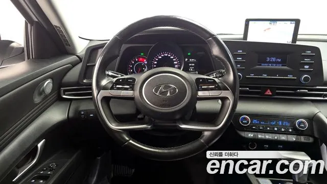 Hyundai AVANTE 2021 — фото 13