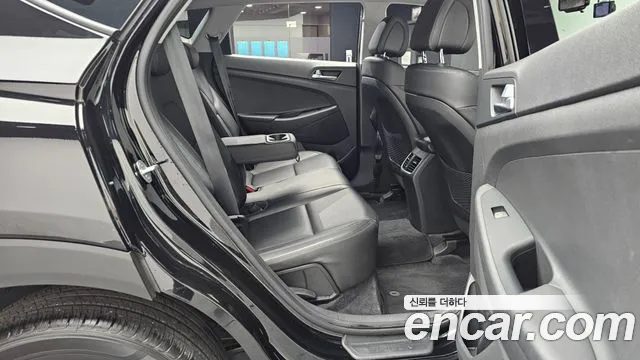 Hyundai Tucson 2016 — фото 12