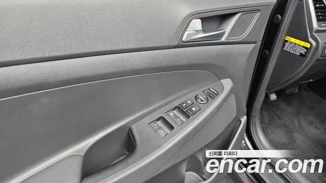 Hyundai Tucson 2016 — фото 17