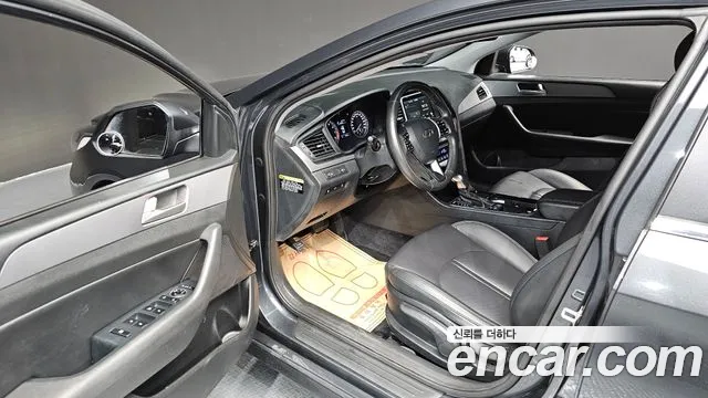 Hyundai Sonata 2019 — фото 10