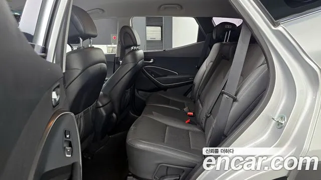 Hyundai Santafe 2016 — фото 13