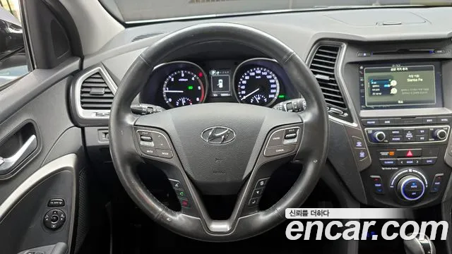 Hyundai Santafe 2016 — фото 14