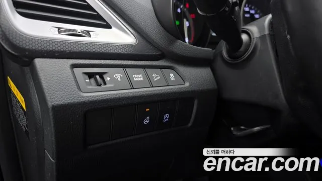 Hyundai Santafe 2016 — фото 17