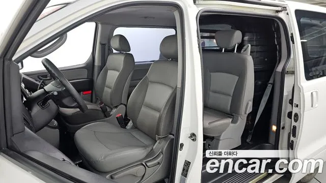 Hyundai Starex 2008 — фото 10