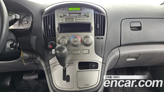 Hyundai Starex 2008 — фото 15