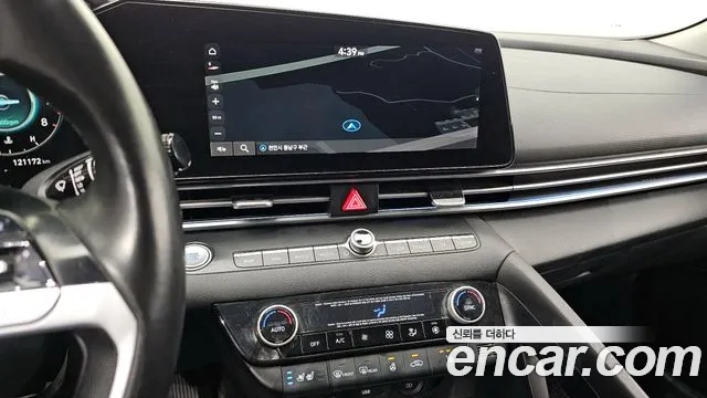 Hyundai AVANTE 2021 — фото 18