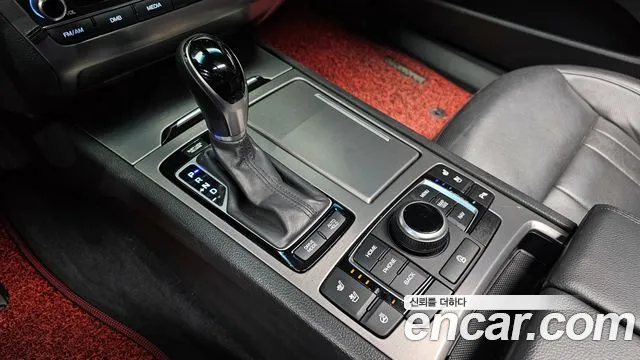 Hyundai Genesis 2016 — фото 9