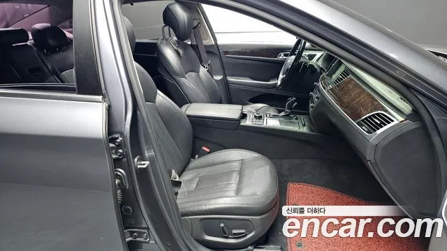 Hyundai Genesis 2016 — фото 10