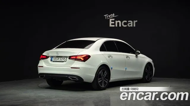 Mercedes-Benz A-Class 2022 — фото 2