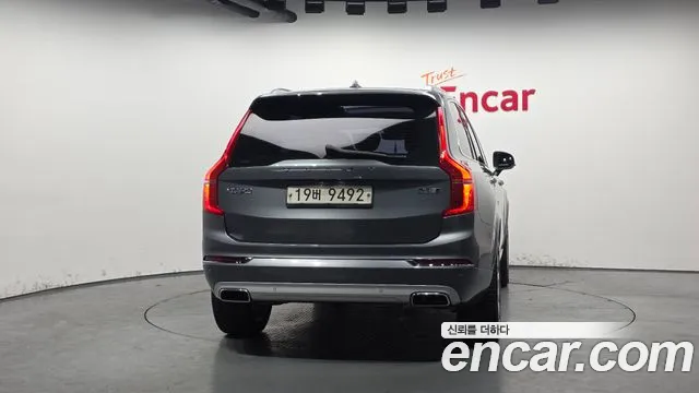 Volvo XC90 2018 — фото 4