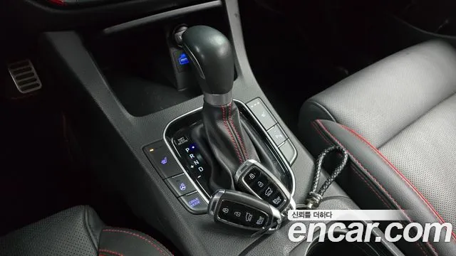 Hyundai i30 2018 — фото 9