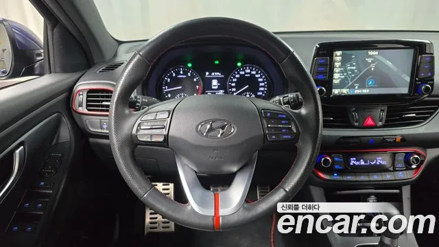 Hyundai i30 2018 — фото 13