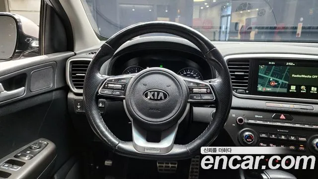 Kia Sportage 2020 — фото 14