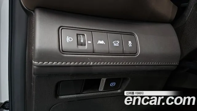 Hyundai Santafe 2021 — фото 13