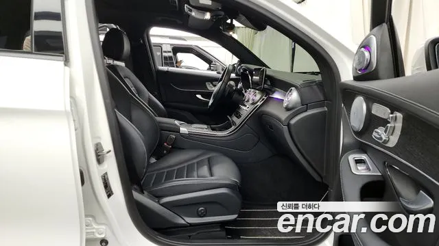 Mercedes-Benz GLC-Class 2023 — фото 11