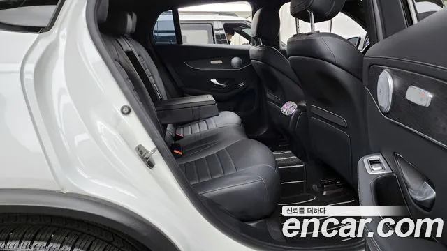 Mercedes-Benz GLC-Class 2023 — фото 12