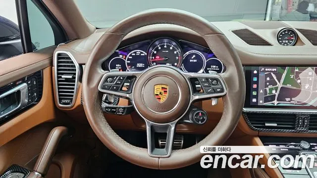 Porsche Cayenne 2022 — фото 13
