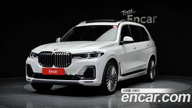 BMW X7 2020 — фото 1