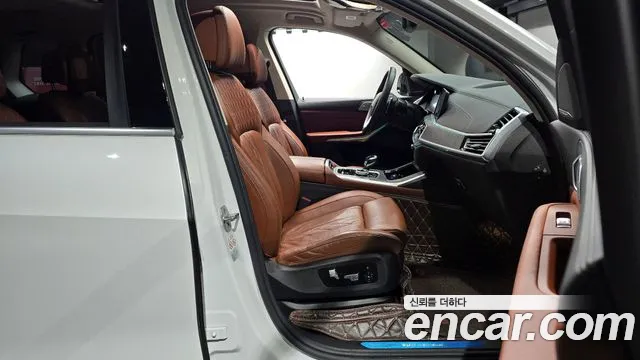 BMW X7 2020 — фото 11