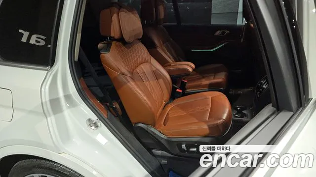 BMW X7 2020 — фото 12