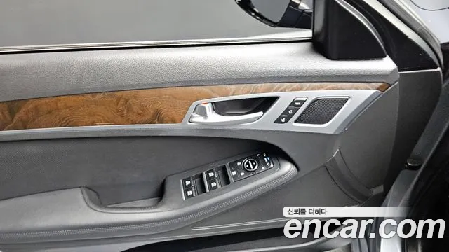 Hyundai Genesis 2014 — фото 18