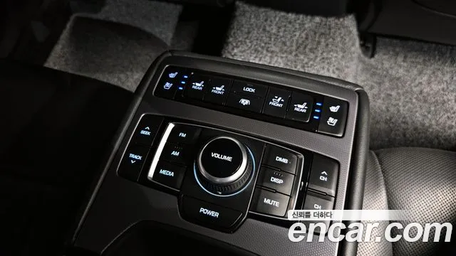 Hyundai Genesis 2014 — фото 19