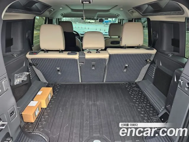 Land Rover Defender 2020 — фото 17