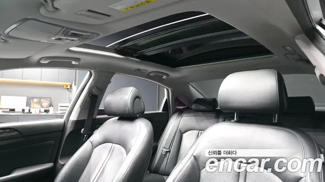 Hyundai Sonata 2015 — фото 18