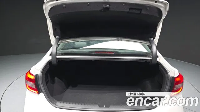 Hyundai Sonata 2015 — фото 20