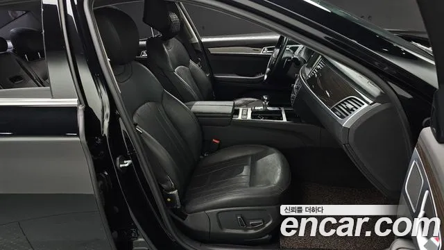 Genesis G80 2017 — фото 10