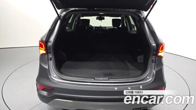 Hyundai Santafe 2016 — фото 20