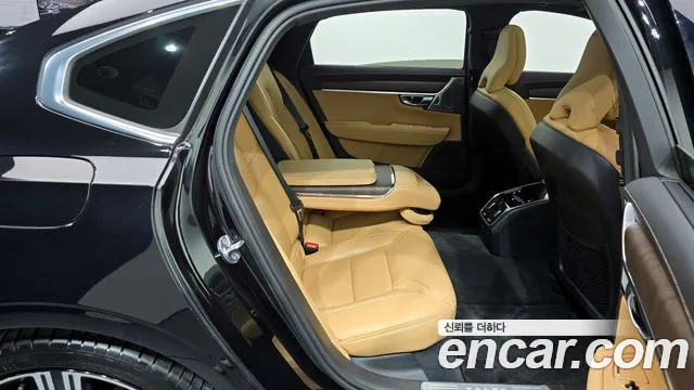 Volvo S90 2022 — фото 12