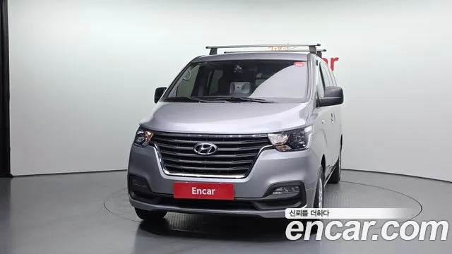Hyundai Starex 2020 — фото 3