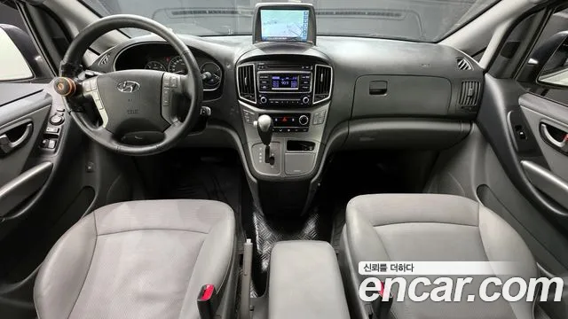 Hyundai Starex 2020 — фото 7