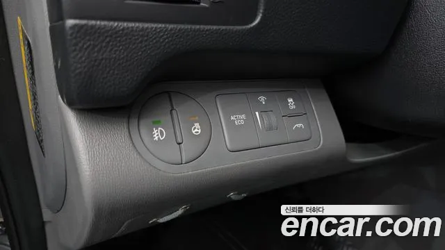 Hyundai Starex 2020 — фото 11