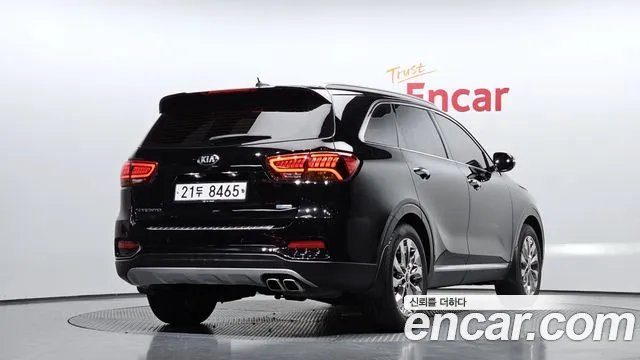 Kia Sorento 2018 — фото 2