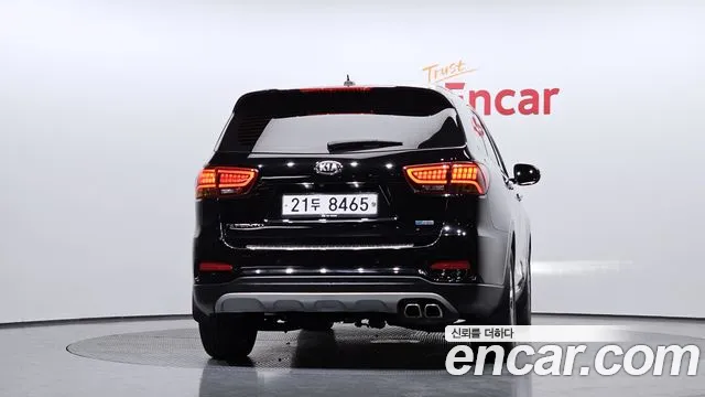 Kia Sorento 2018 — фото 4