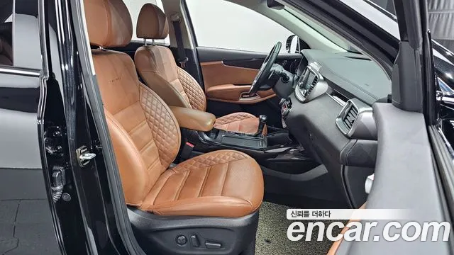 Kia Sorento 2018 — фото 10