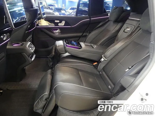 Mercedes-Benz GLS-Class 2023 — фото 19