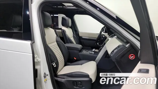 Land Rover Discovery 2022 — фото 12