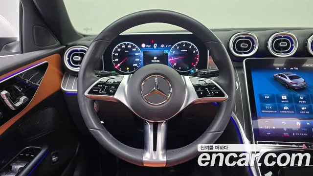 Mercedes-Benz C-Class 2023 — фото 13
