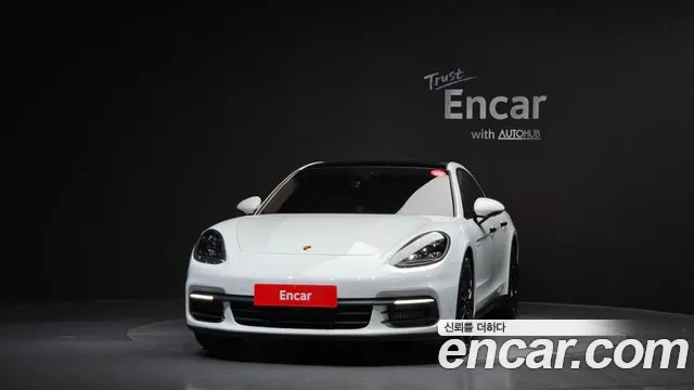 Porsche Panamera 2018 — фото 3