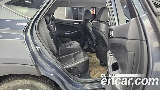 Hyundai Tucson 2019 — фото 12
