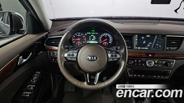 Kia K7 2017 — фото 15