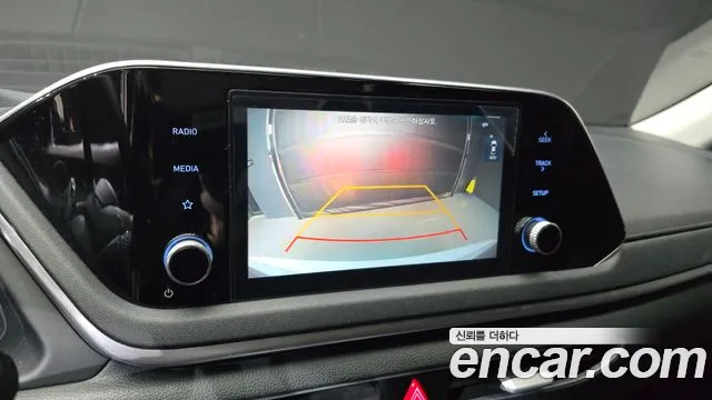 Hyundai Sonata 2021 — фото 16
