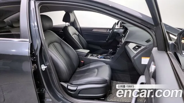 Hyundai Sonata 2019 — фото 12
