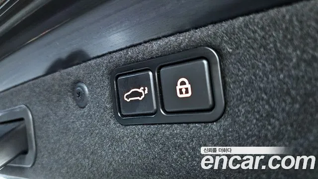 Hyundai Equus 2012 — фото 19