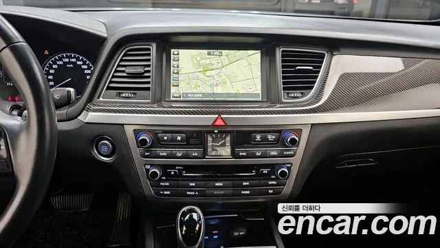 Hyundai Genesis 2014 — фото 14